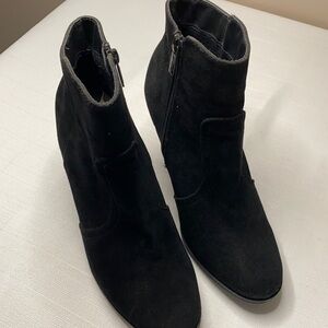 Breckelles Heather Suede bootie